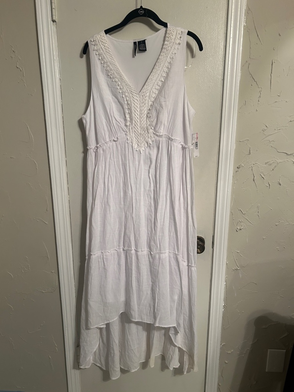 new directions White High-Low Crochet V-Neck Maxi Dress